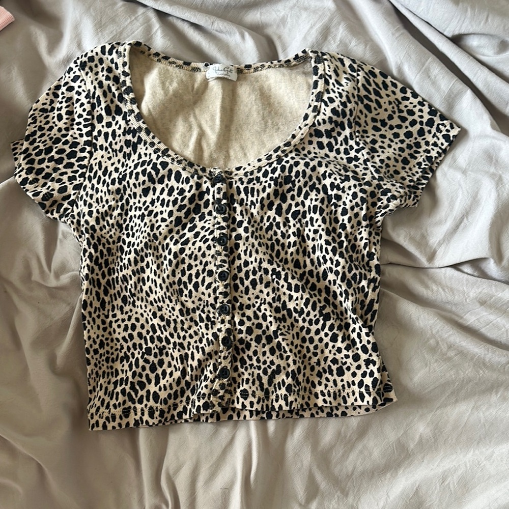 Black and White Ruched Fitted Crop Top